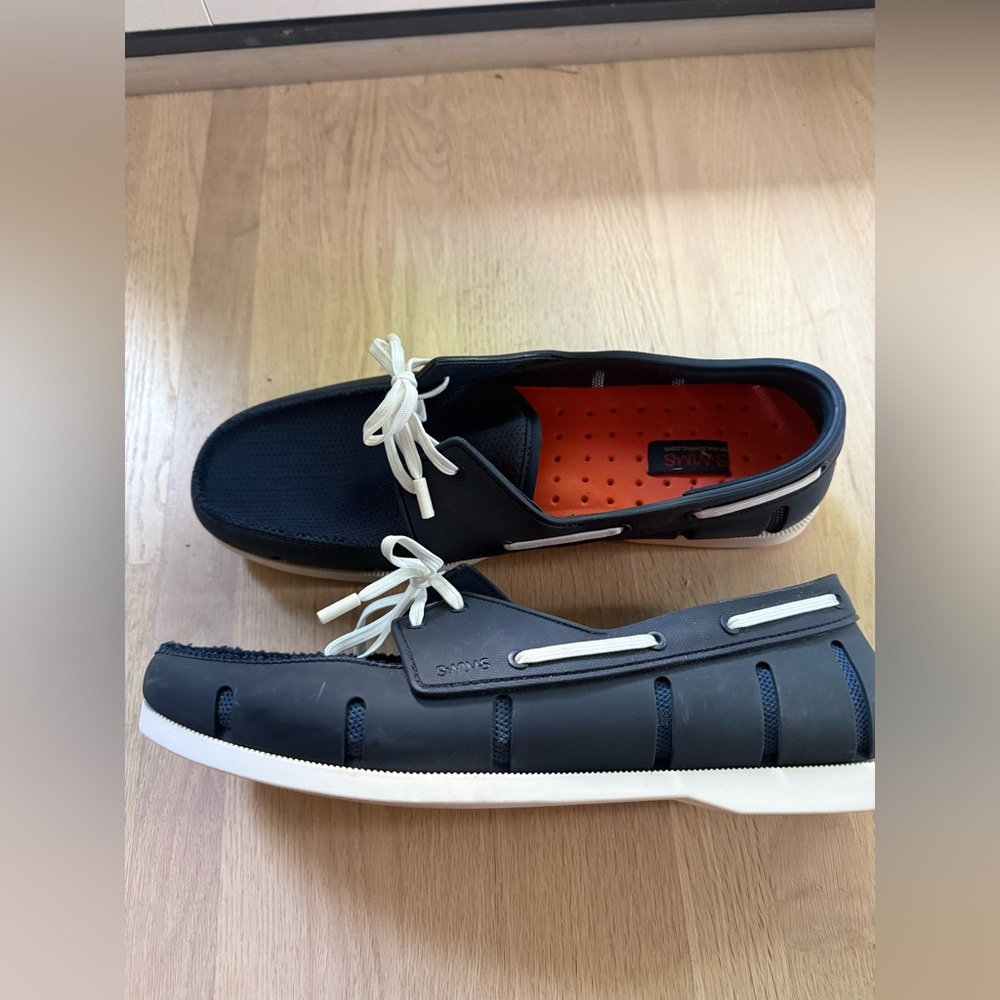 Swims Men's Dark Navy Boat Shoes with White Accents size 9.5 - Picture 4 of 7
